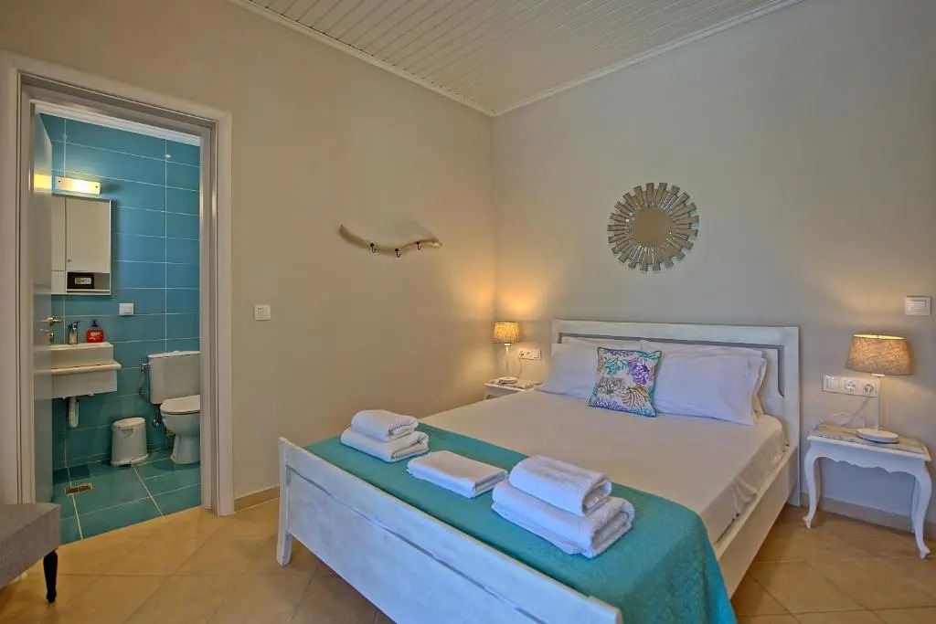 Beach Villa Joanna by PosarelliVillas