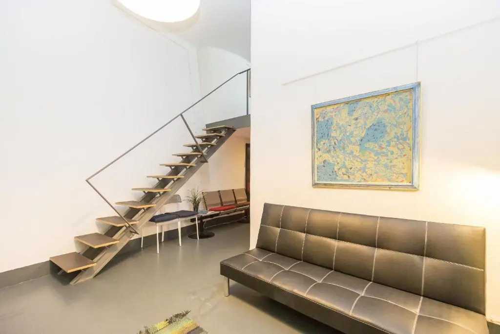 Large & Relaxing loft in Alfama