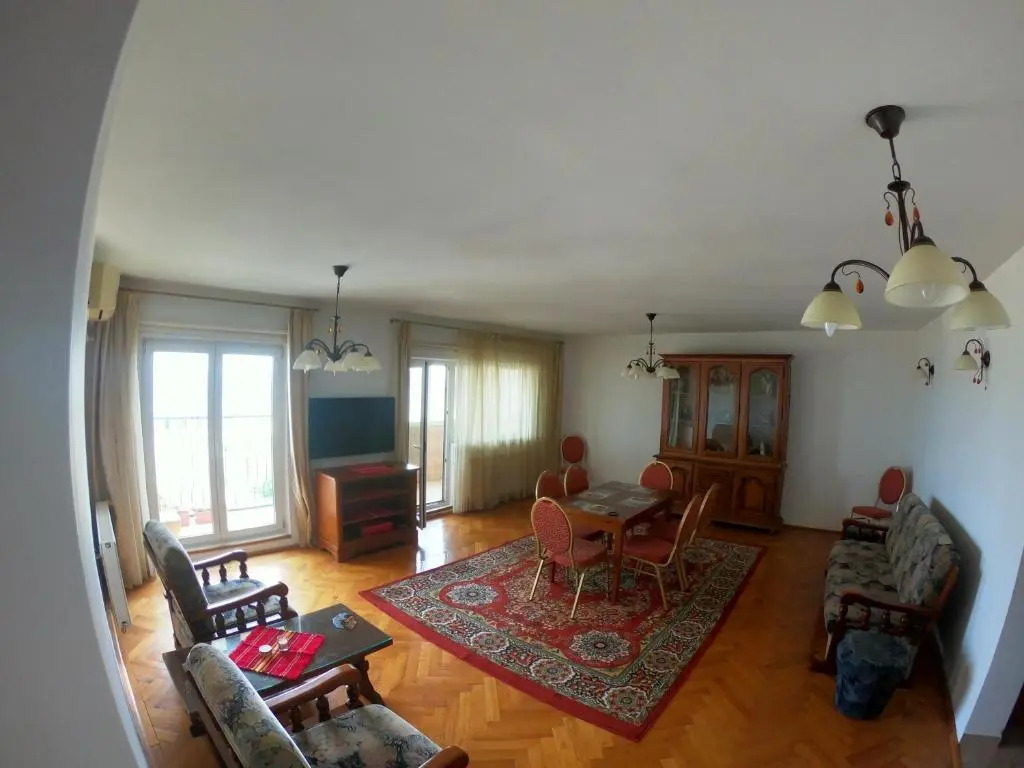 Apartament Tedy2,Faleza Nord Apartament 3 camere cu vedere la mare