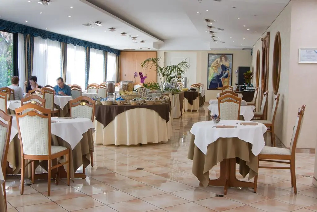 JR Hotels Bologna Amadeus