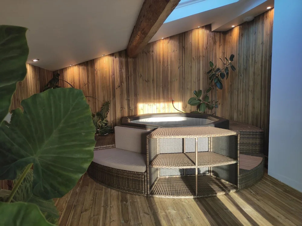 Maison dhôtes Coeur dHérault - Gîte et Chambres dhôtes - SPA & Massages