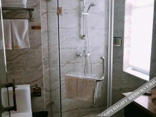 Yunman Hotel