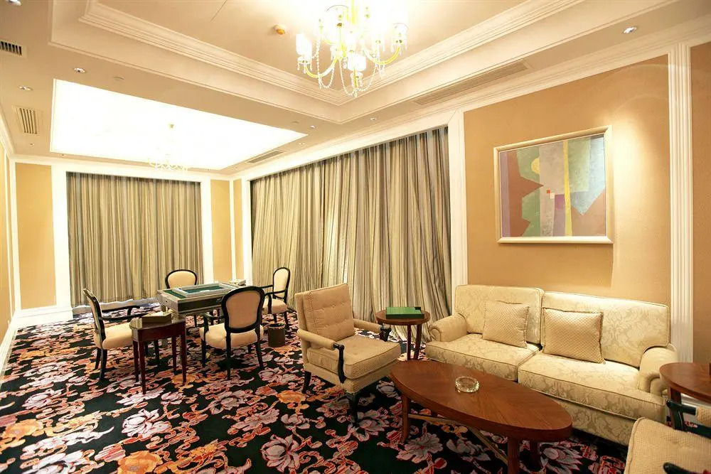 Ocean Spring Metropark Hotel Qingdao