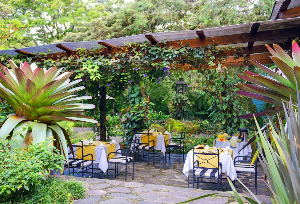 Monteverde Lodge by Böëna