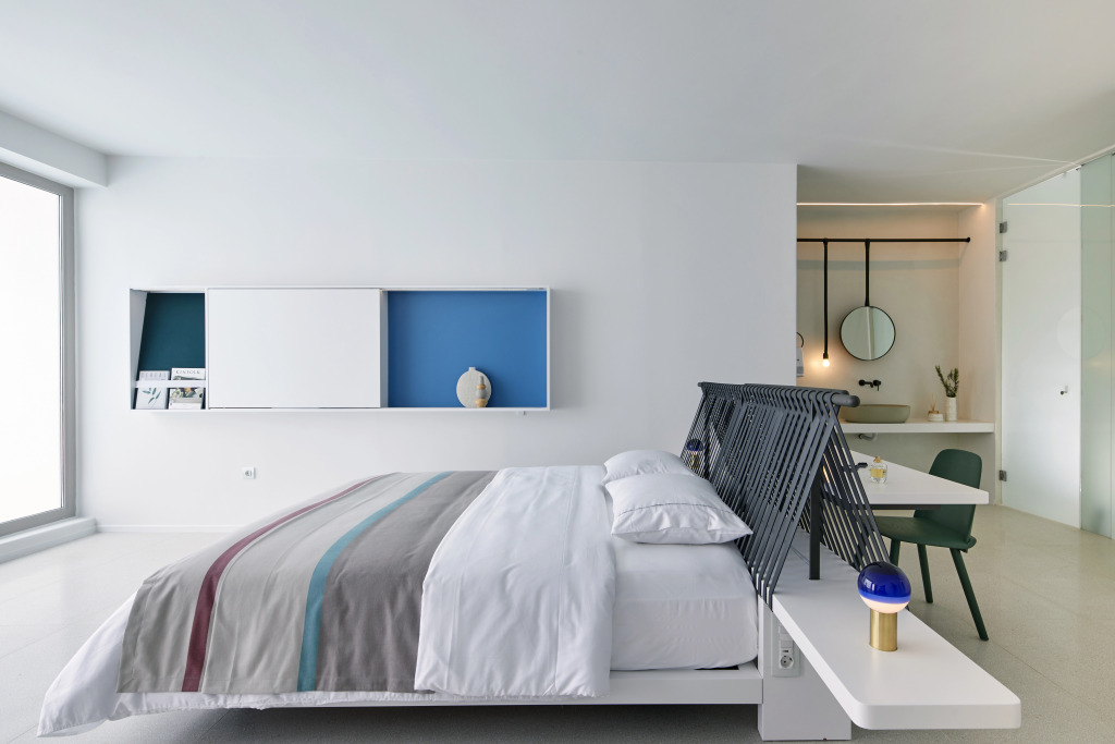Alti Santorini Luxury Suites