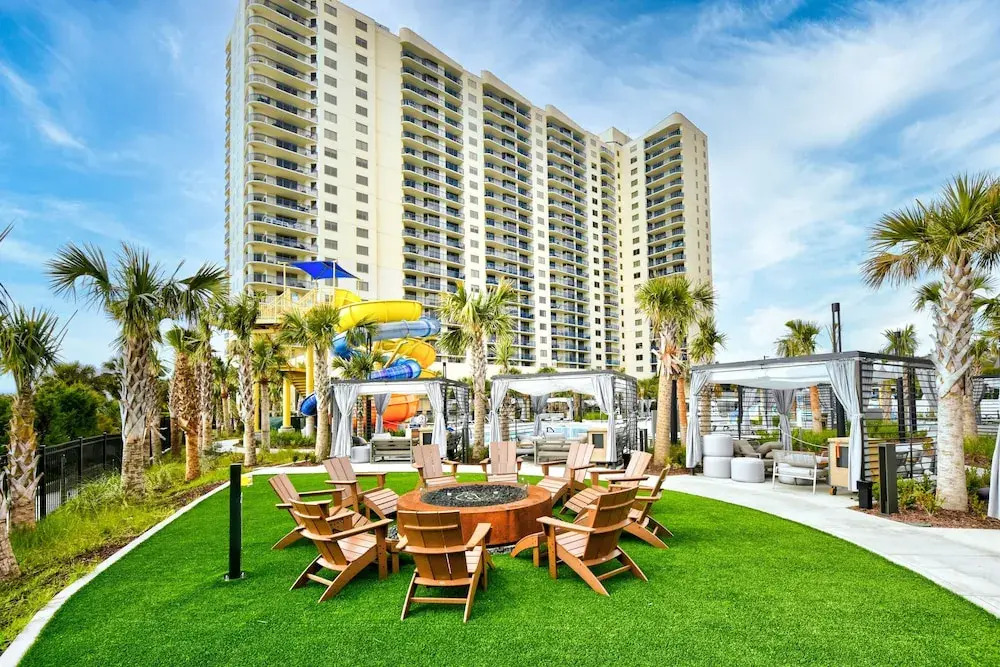 Remodeled, Open Airy Condo, With Full Access , 1706 Brighton 3 Bedroom Condo