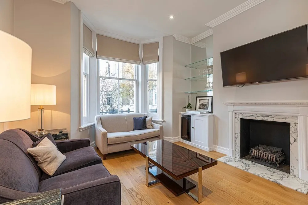 Elegant 1-bed flat at the heart of Kensington