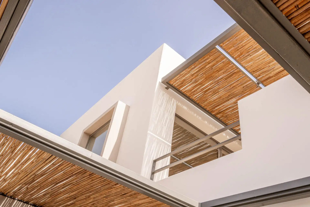 Yenesis Seaside Retreat