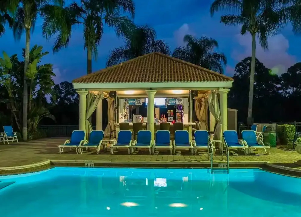 Themed 7 Bedroom Villa, 12 Min to Disney, Resort Access