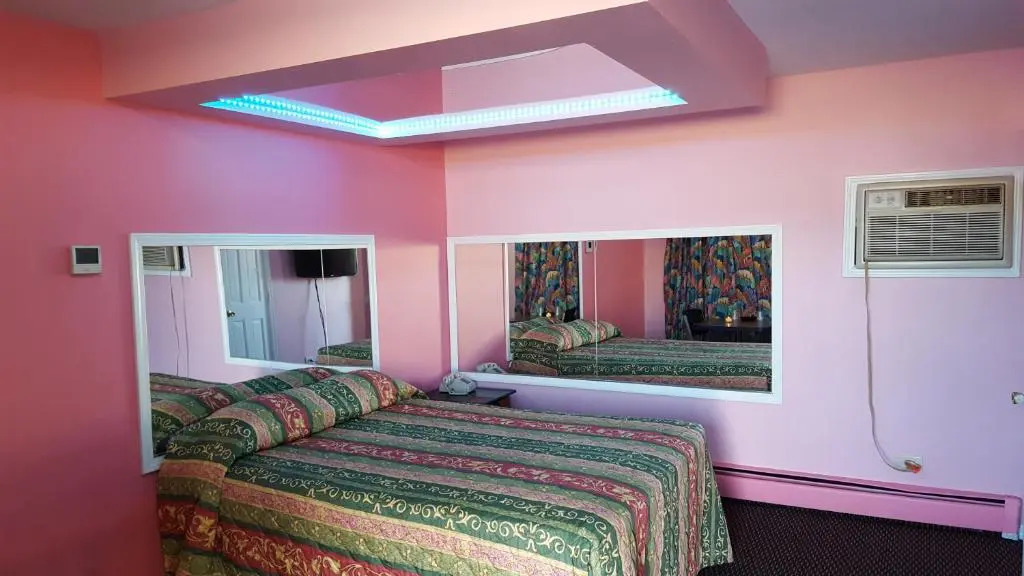 Sharn's Motel
