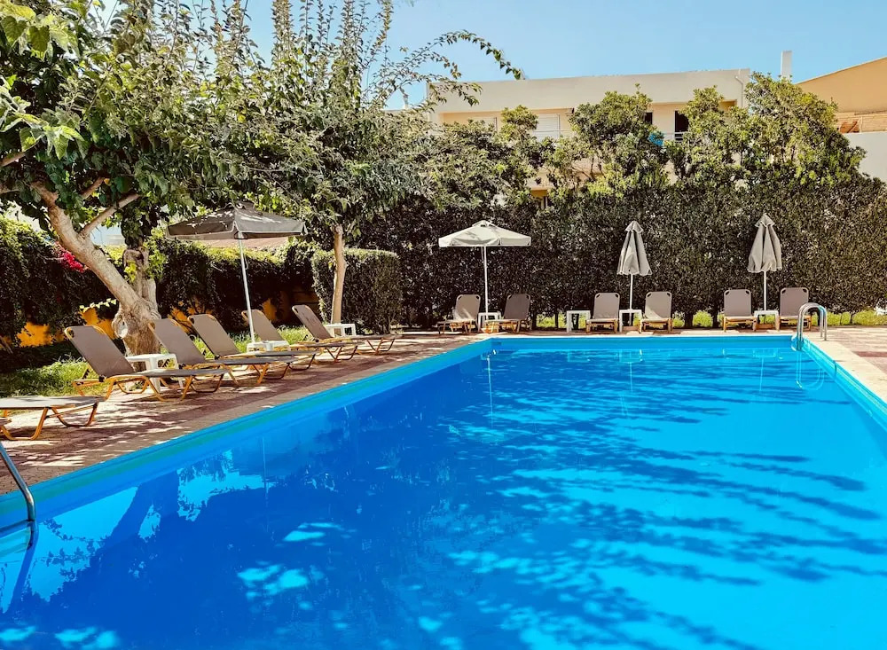 Domenica Apartments
