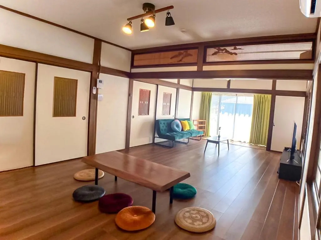 Villa235