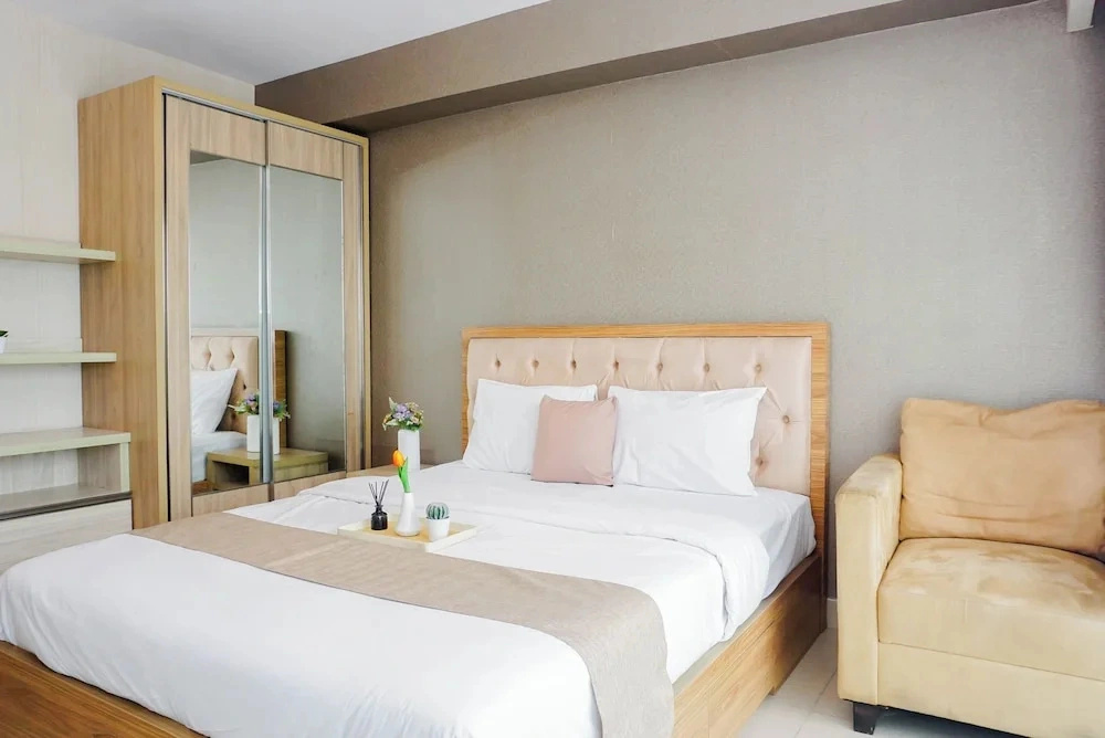 2 Pax Neat Studio At Tamansari The Hive Apartment