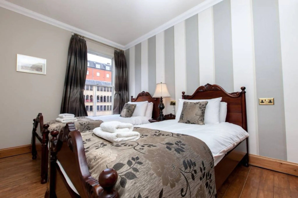 Blackfriars Residence - Beautiful Home