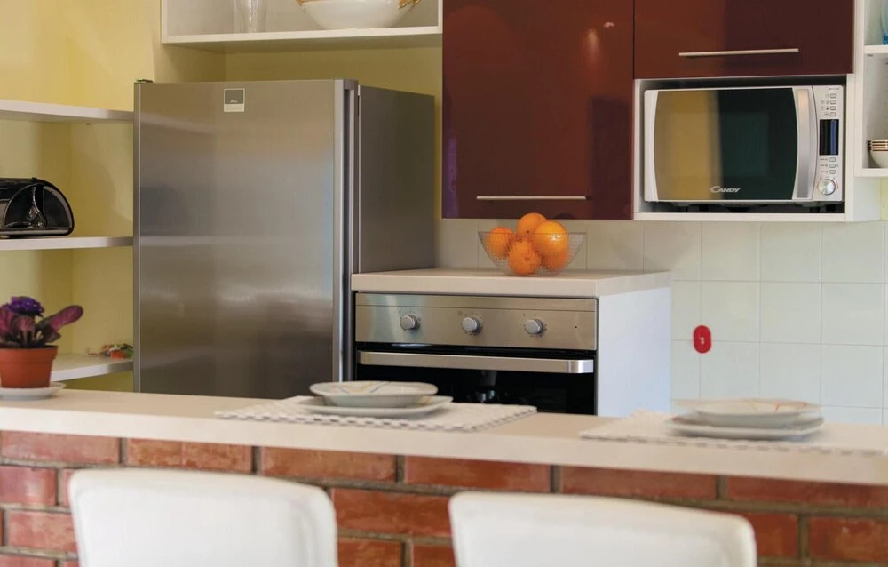 Awesome Home in Tugare With Wifi and 4 Bedrooms