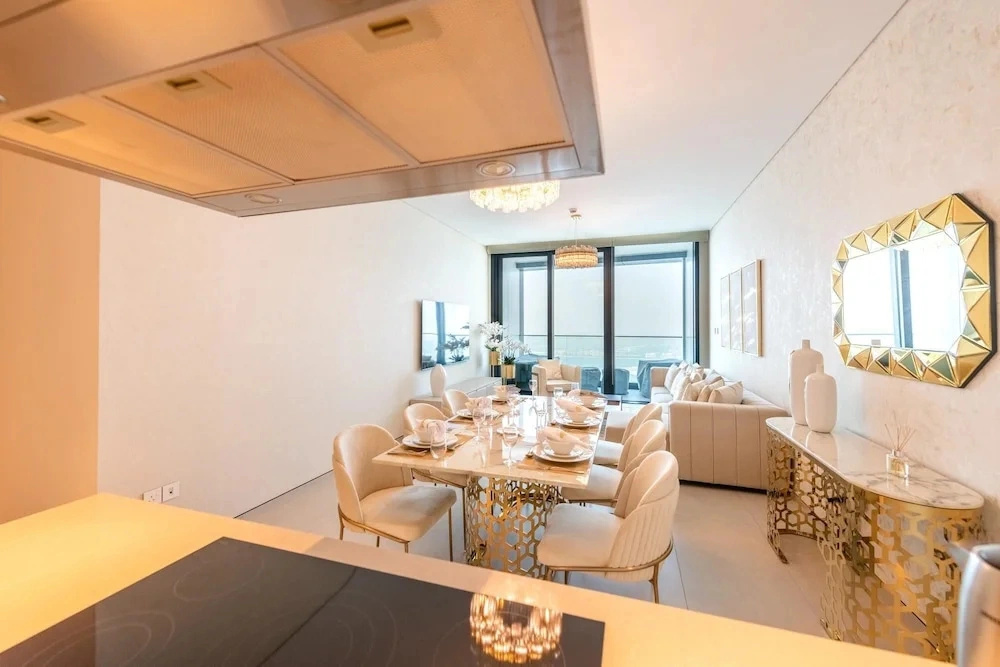 Gorgeous Apt wz Stunning Sea Views in Address JBR
