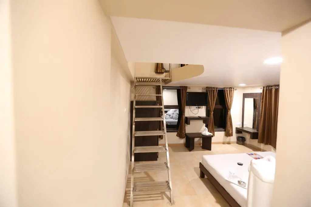 Treebo Vhyomaan Resort With Swimming Pool