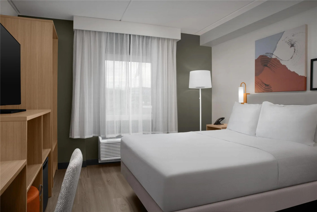 Spark By Hilton Northborough