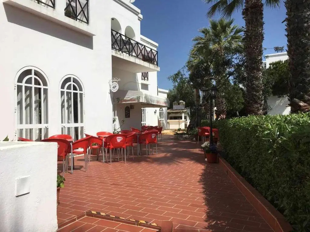 Tavira Cozy Studio by the Pool