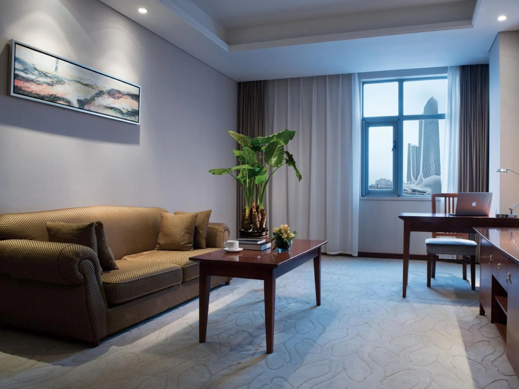 Nanjing Expo Center Hotel