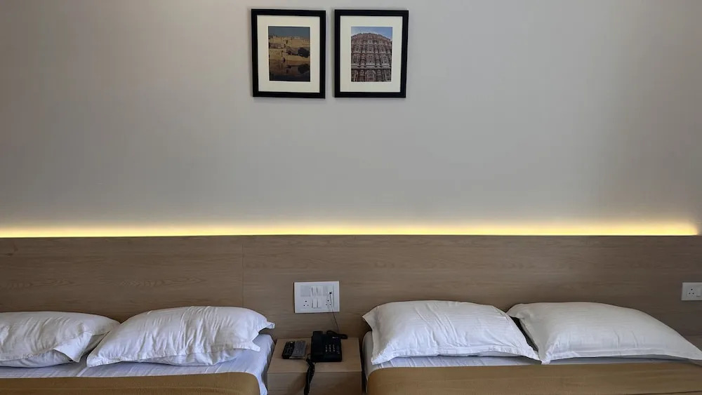 Hotel Unnati