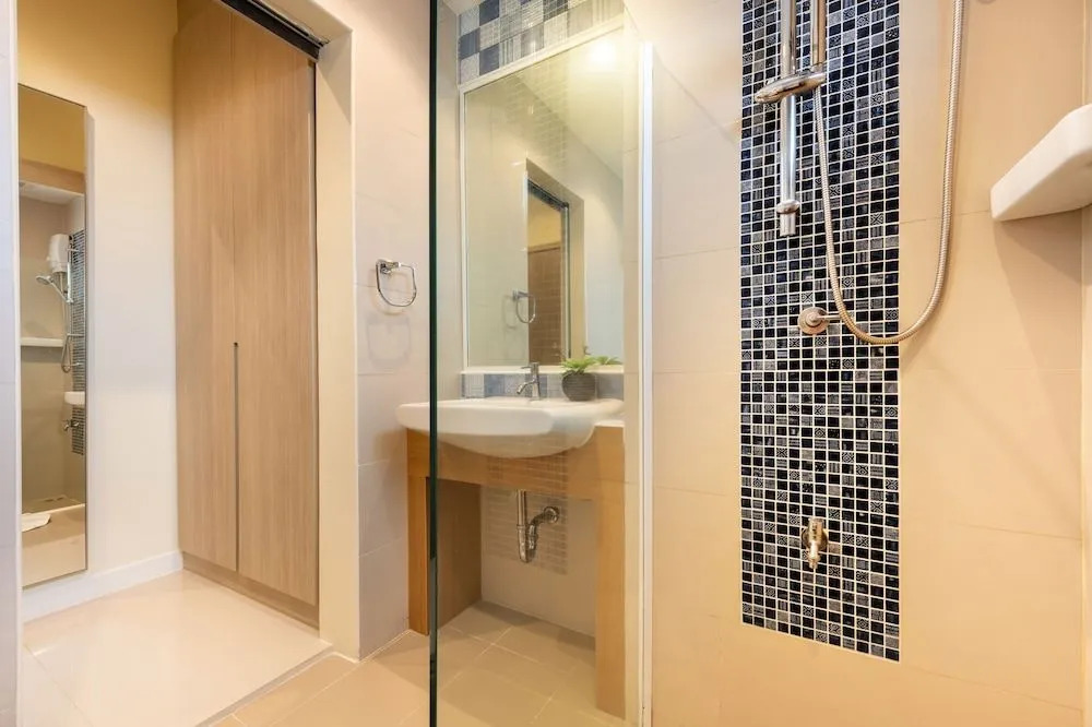 Aster Canopy Suites & Living