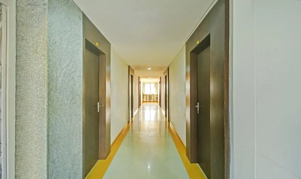 Treebo Trend Blue Dawn Hotels Gachibowli