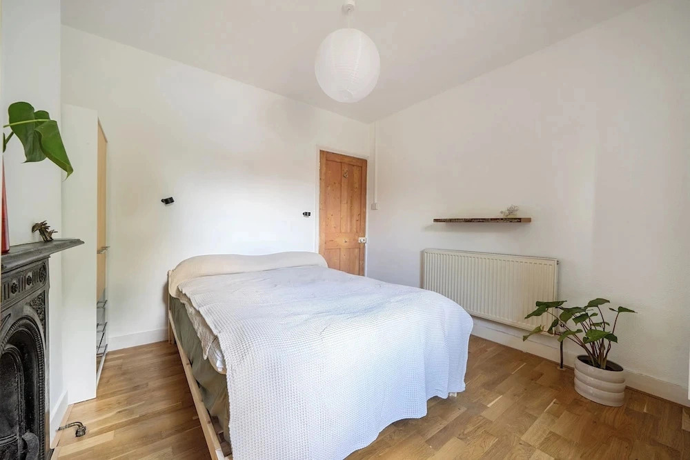 Victorian Terrace Near Uni, Sleeps 6, Garden