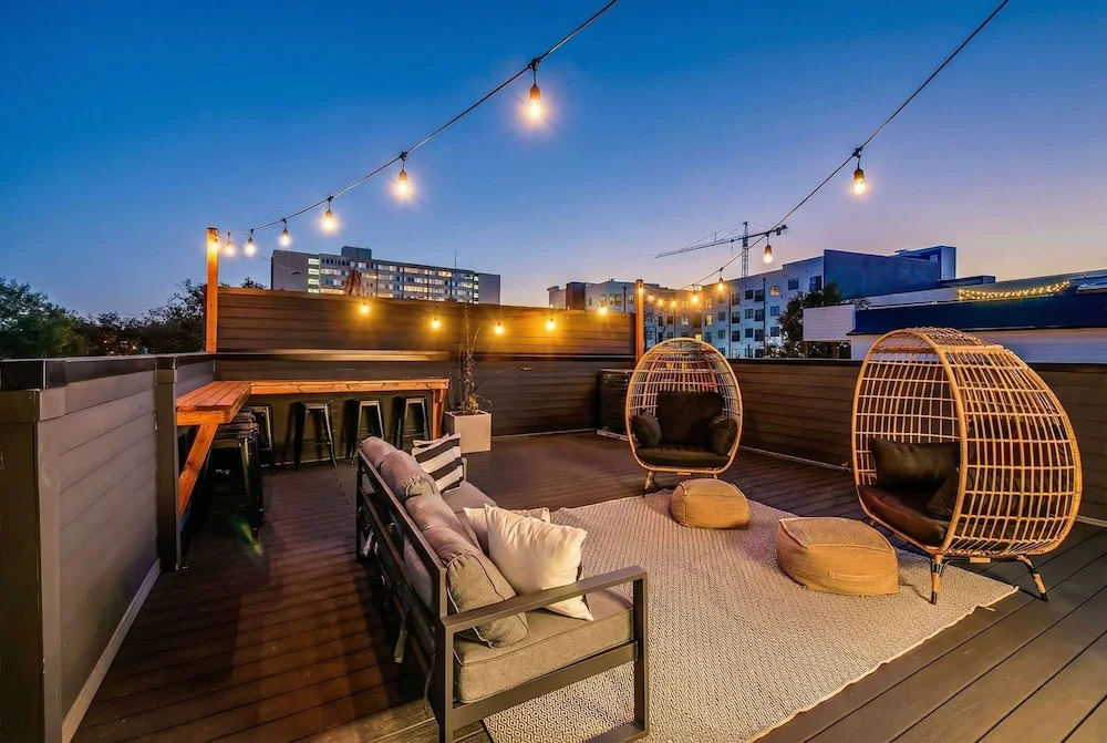 NEW 24 Guests 2 Rooftop Decks Near Downtown