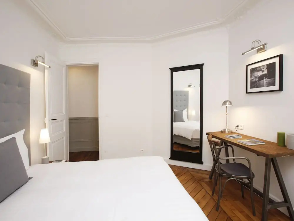 LUX 4BDR Opera Lafayette 2 by Livinparis