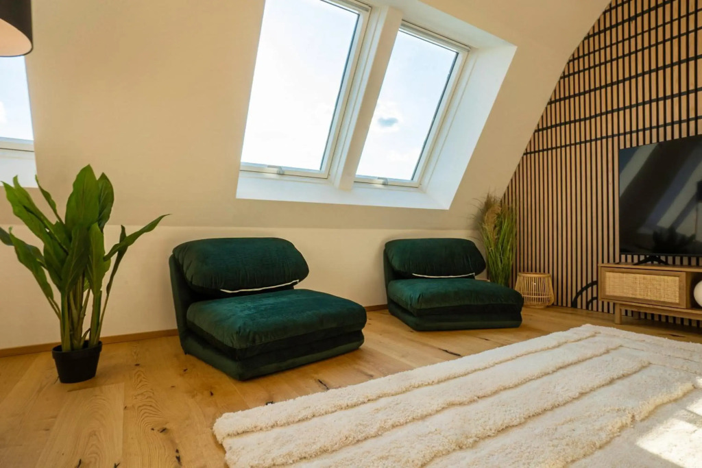 2-story penthouse with designer renovation for 2 people 2 air conditioners