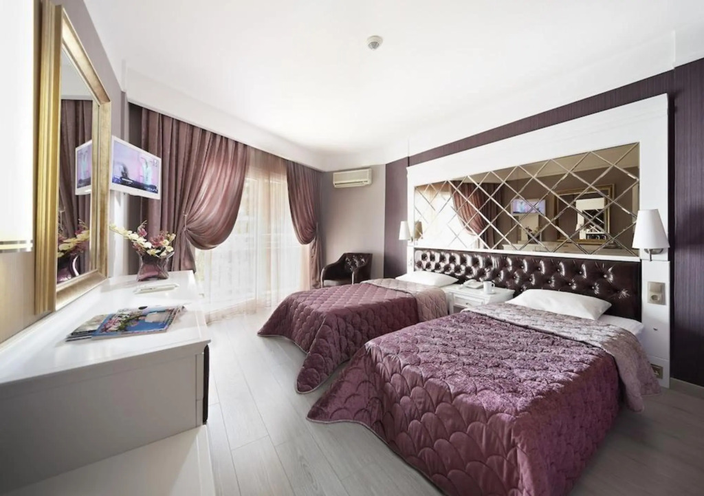 Ideal Pearl Hotel