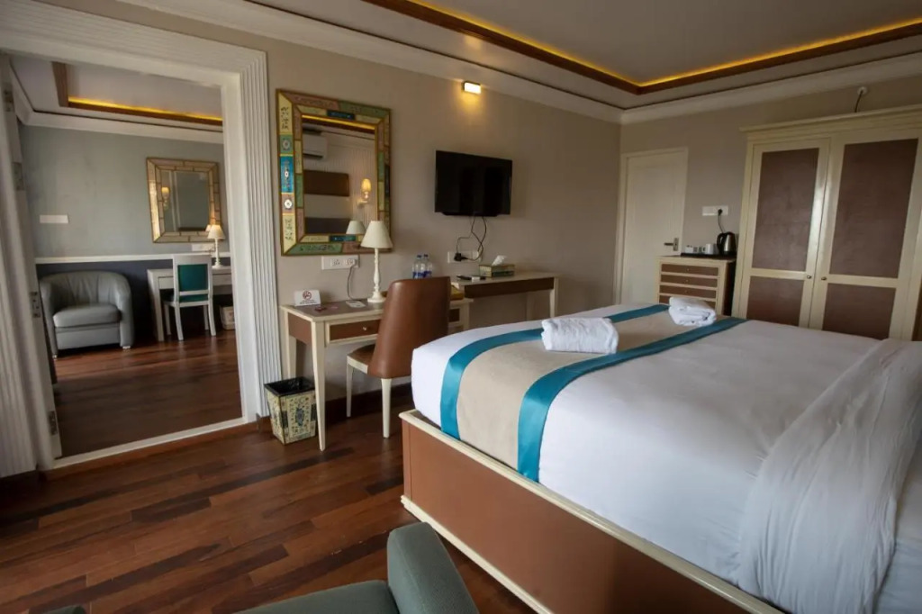 State Beach Resort And Spa