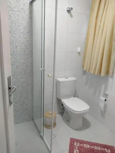 Apto 1 dorm. Guarujá - Pitangueiras - perto da praia