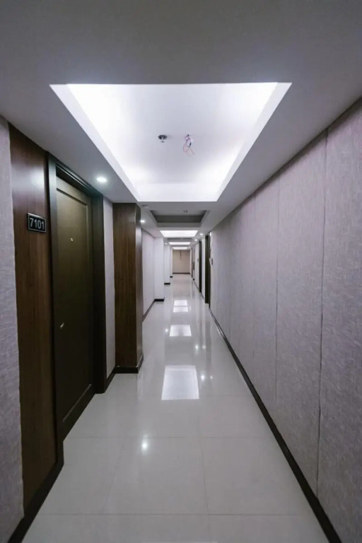 J7 Hotel