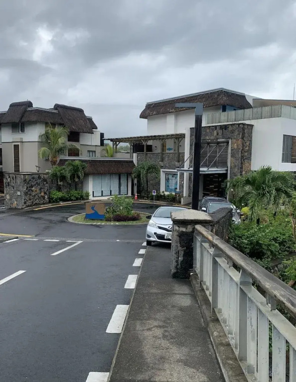 Immaculate Two Beds Luxury Marina Apartment