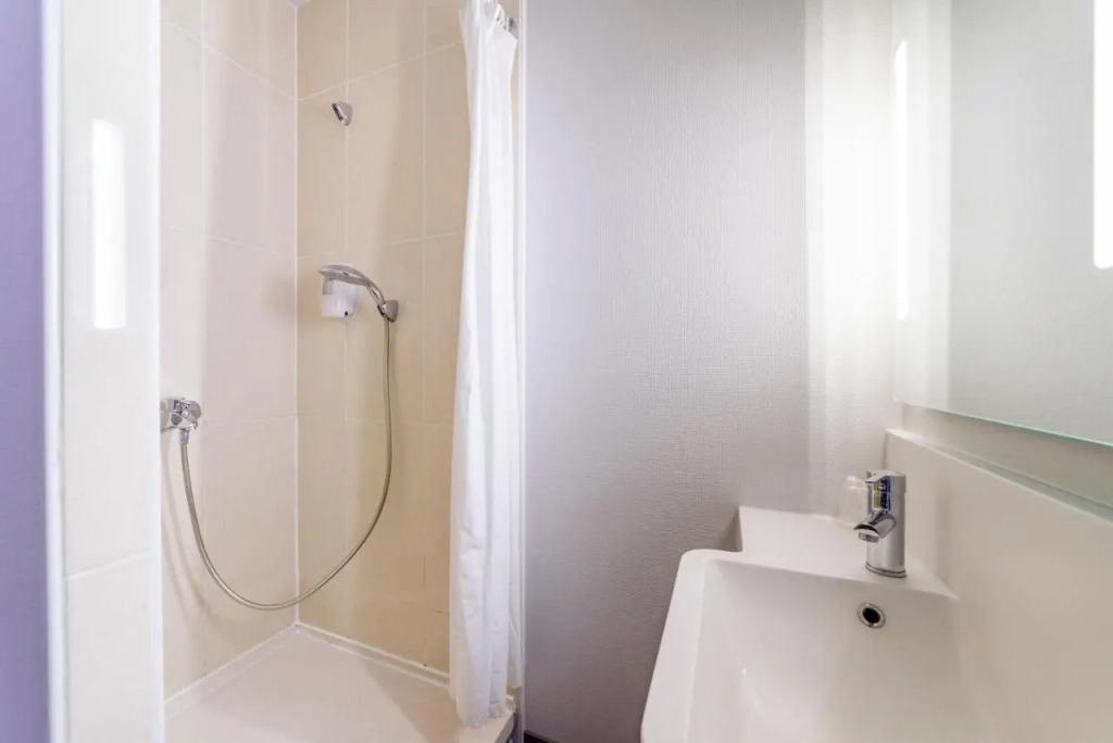B&B HOTEL Besançon Chateaufarine