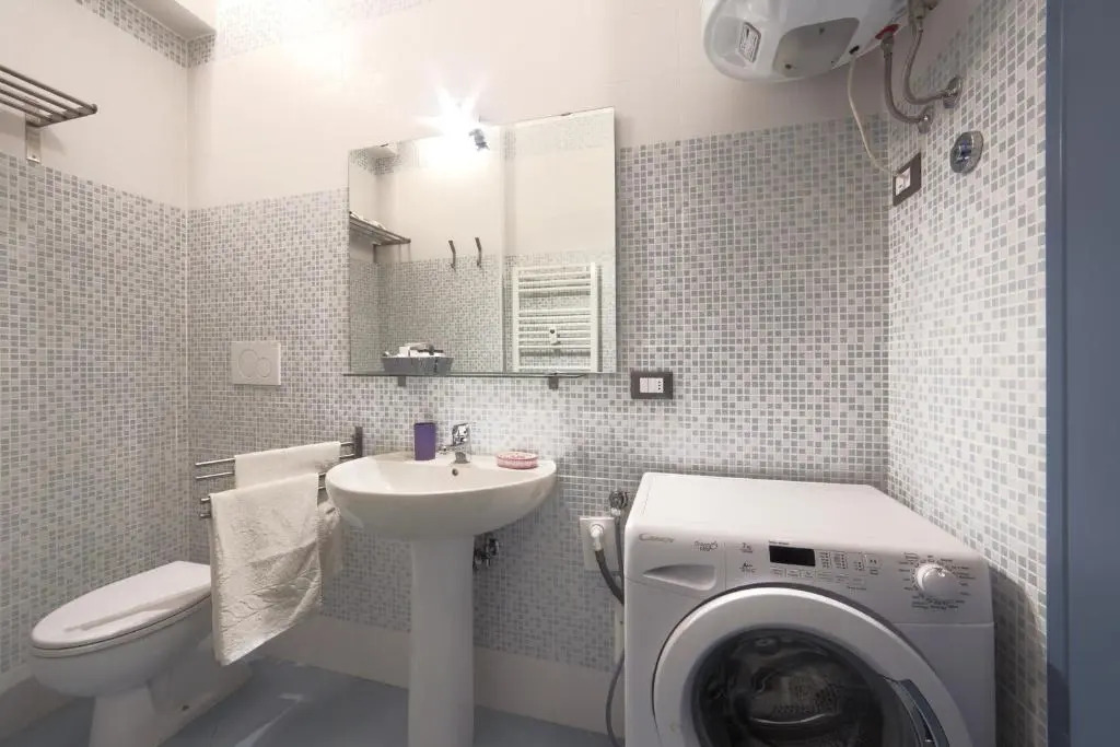 Appartamento centralissimo con 2 camere e 2 bagni