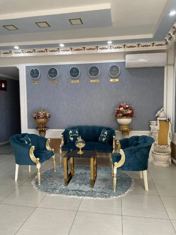 LIANALI HOTEL