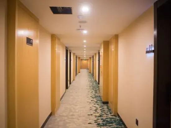 GreenTree Inn (Fangchenggang High-speed Railway North Station)