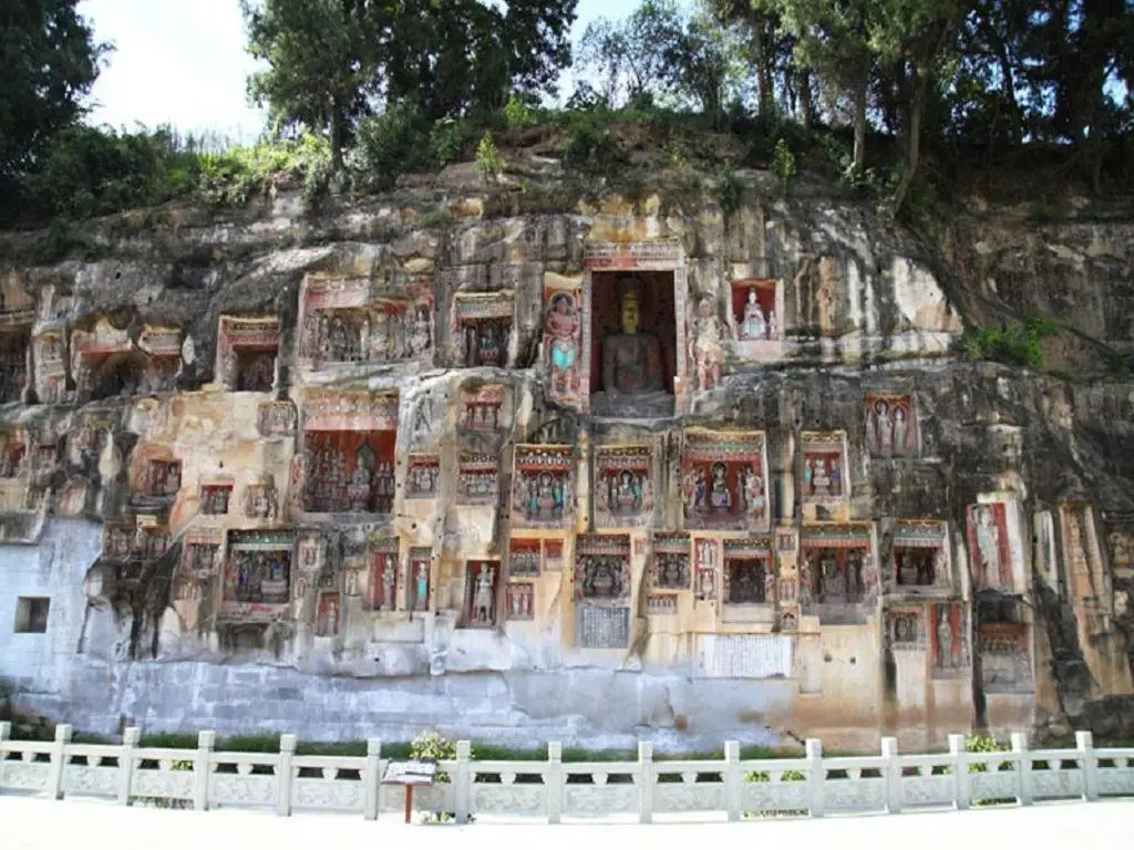 Lavande Hotel·Bazhong Fortune Center