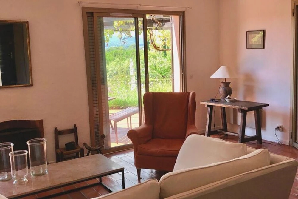 Spacious Villa in Valbonne with Swimming Pool