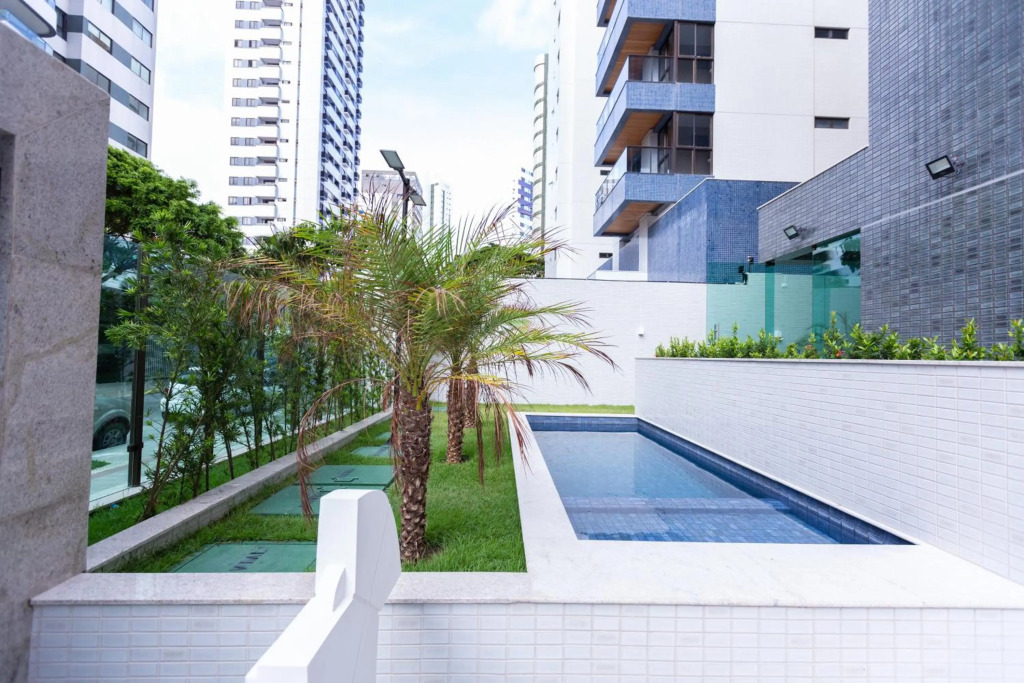 Flat em Boa Viagem, Ótima Localização, Próximo do Mar, Apt 903
