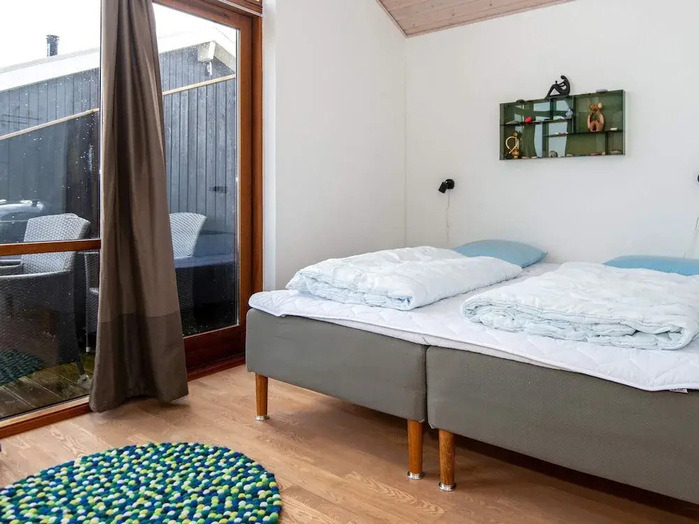 8 person holiday home in Ulfborg-By Traum