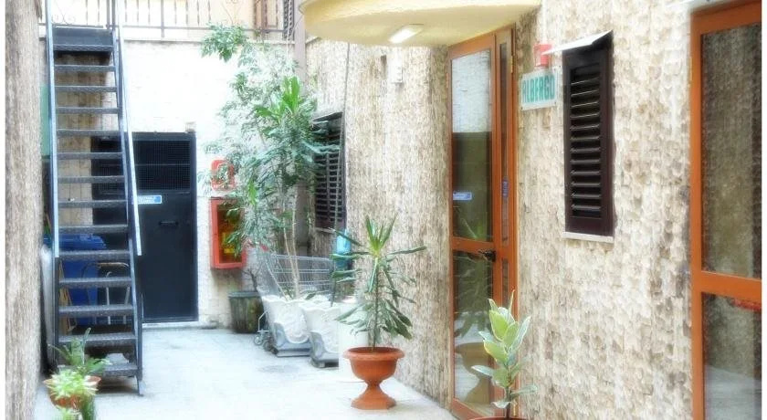 Hotel Pisani