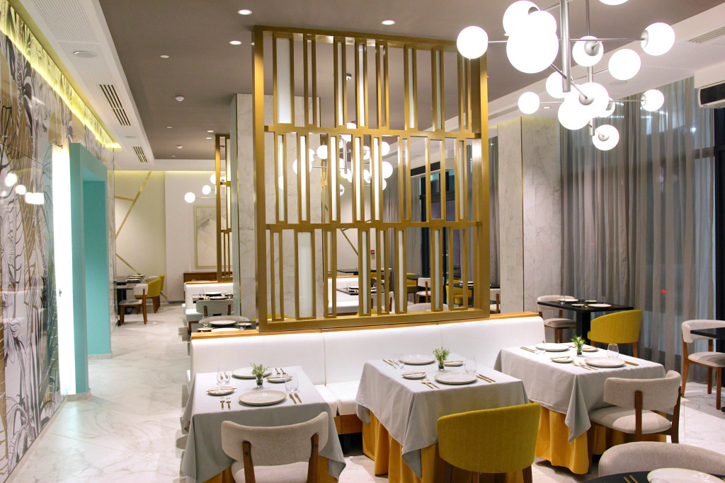 Grand Aston Habana