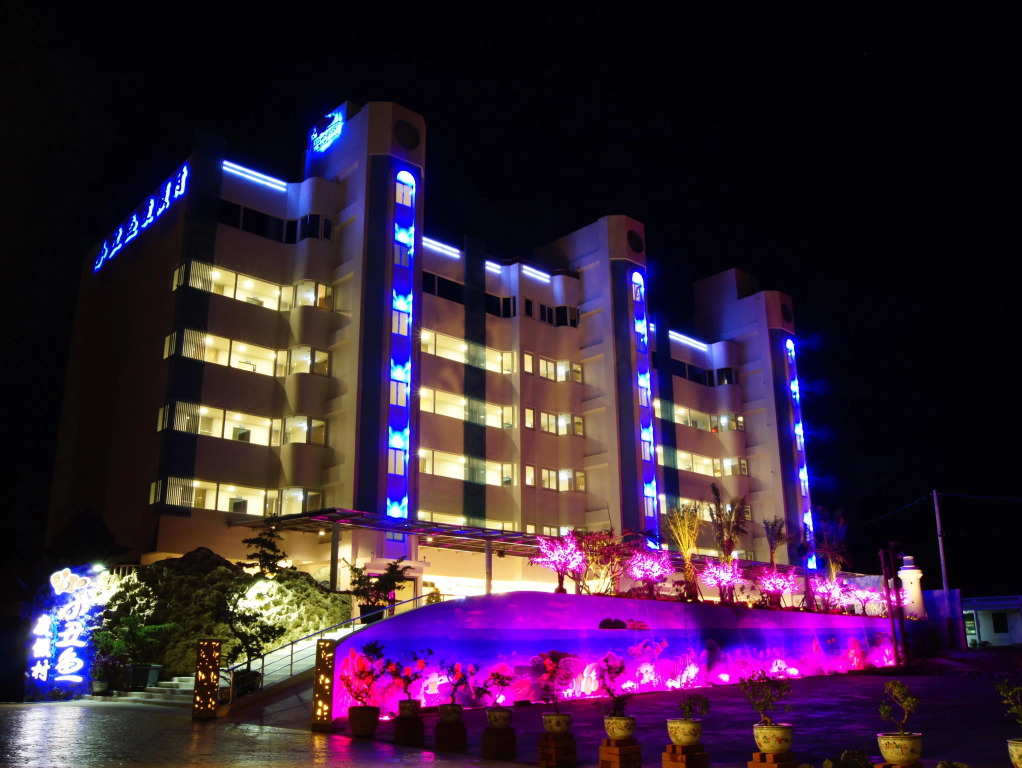 Clownfish Resort