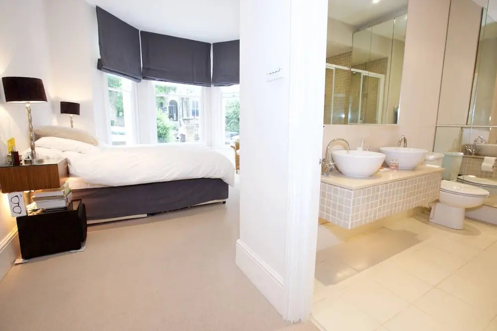 2BR Apt With Garden Near Clapham High Street Station