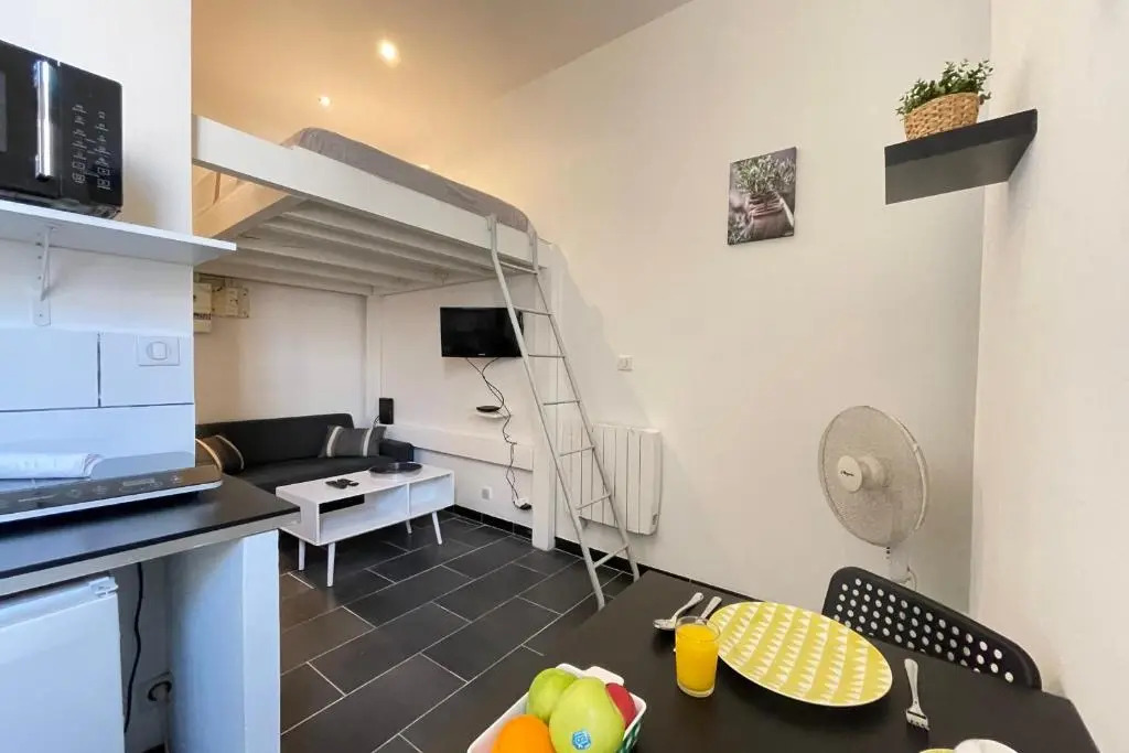 Petit Bijou CentreVilleBailleLa Timone Netflix