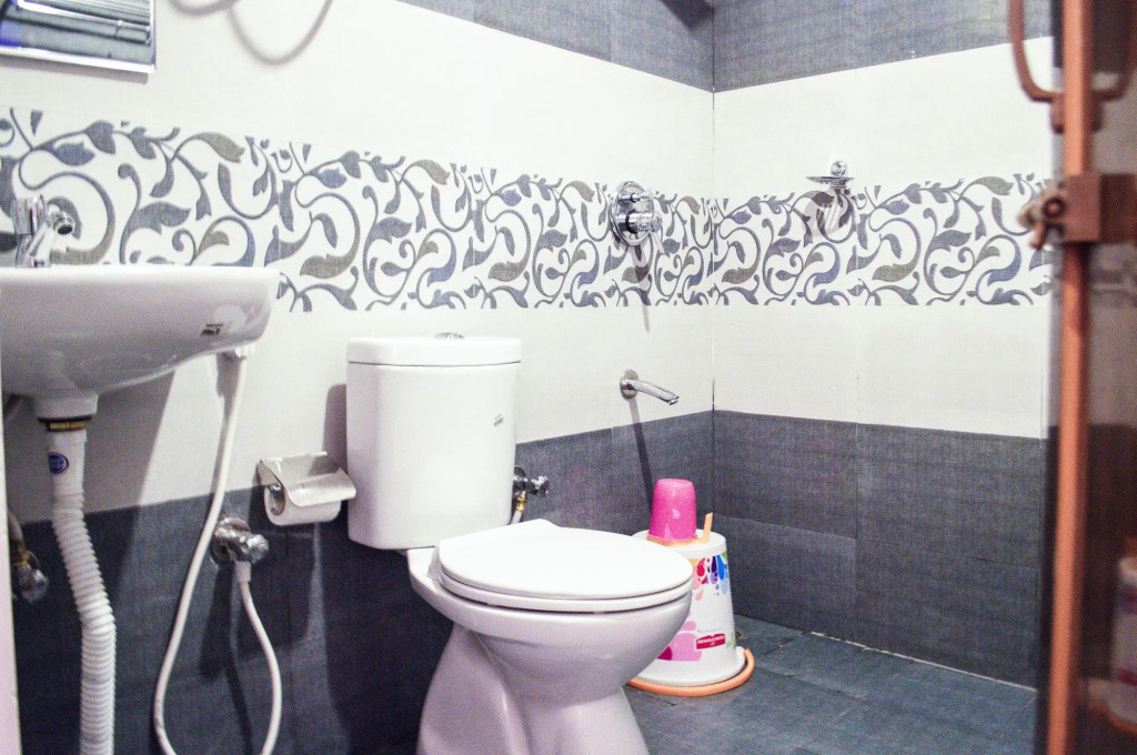 Capital O 5683 SS Suites